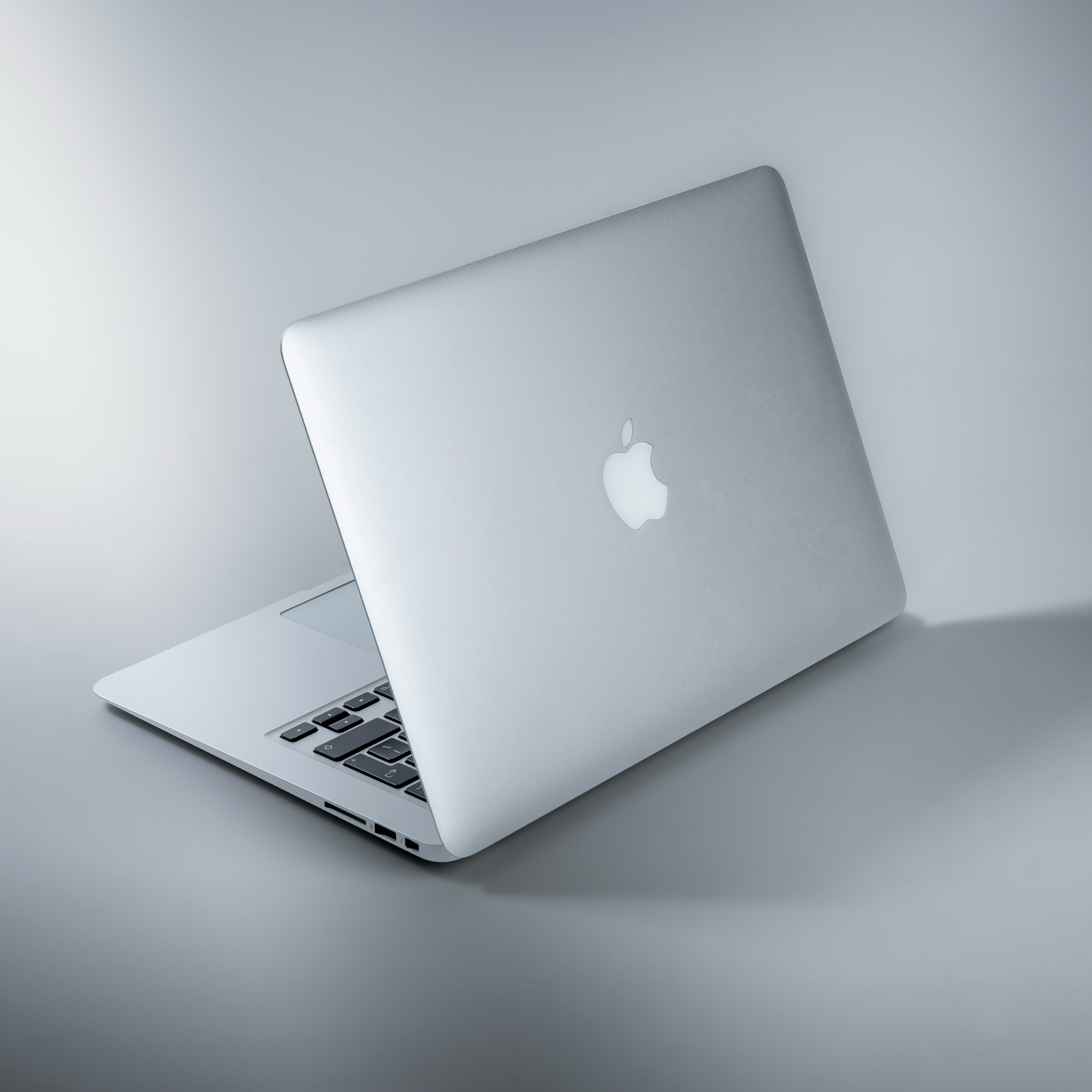 Sample Electric Product MacBook